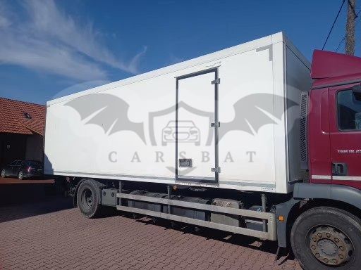 Zabudowa izoterma 7.80 kontener 2019