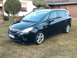 Opel Zafira C Tourer 1.4 Turbo Sport 2012