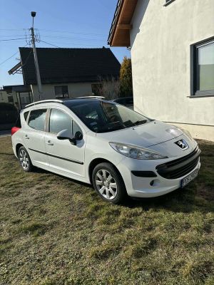 Peugeot 207 1.4 16V Trendy 2008