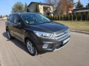 Ford Kuga II 2.0 TDCi 2x4 Black & Silver 2018