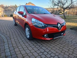 Renault Clio IV 1.2 16V 75 Expression 2014