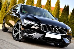 Volvo V60 II T6 AWD Recharge Geartronic Inscription 2022