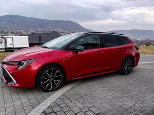 Toyota Corolla Seria E21 2.0 Lounge 2019