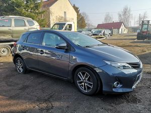 Toyota Auris II 2014