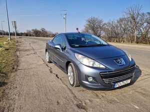 Peugeot 207 120 VTi Allure 2011