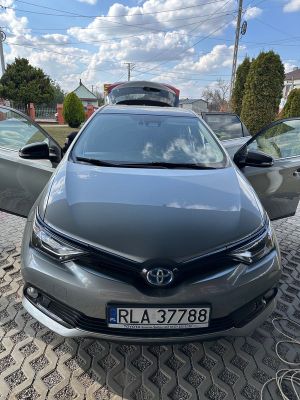 Toyota Auris II Hybrid 135 Selection 2018