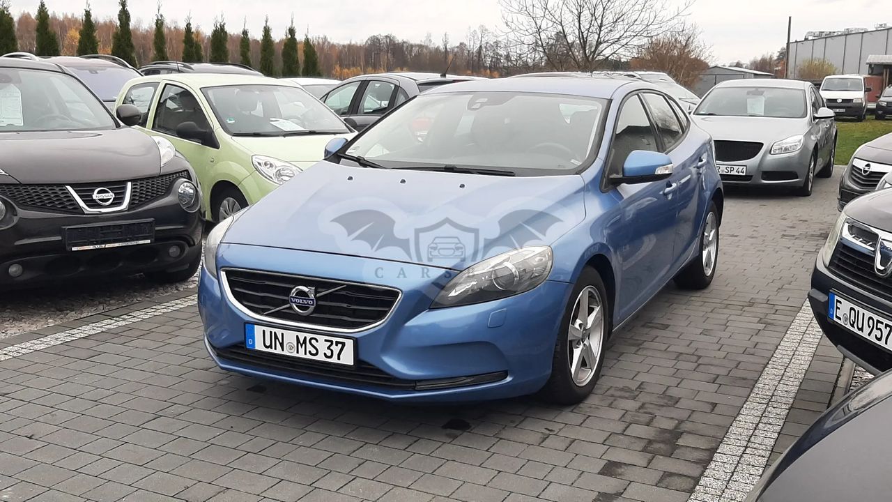 Volvo V40 II T4 Momentum 2015