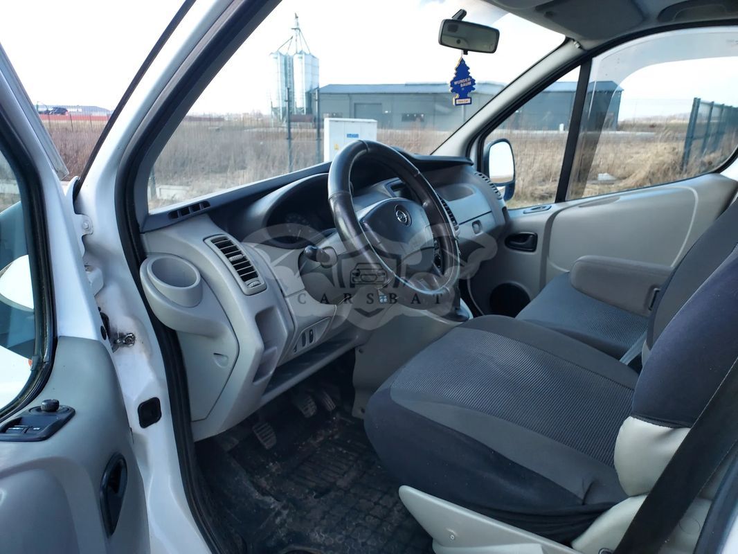 Opel Vivaro 2011