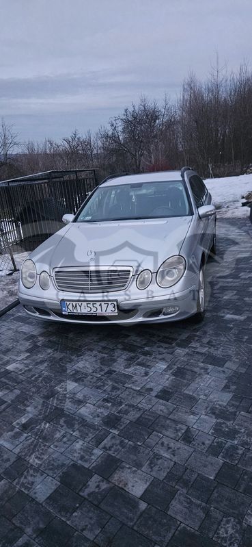 Mercedes-Benz E W211 2005