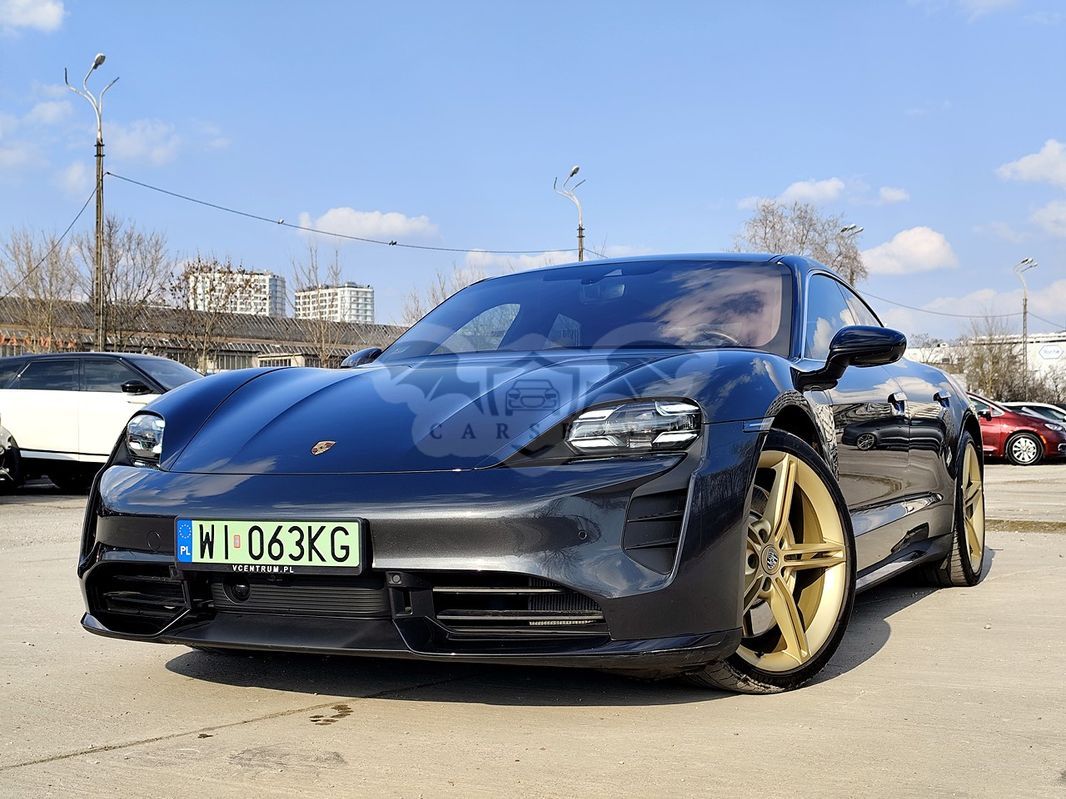 Porsche Taycan Turbo 2020