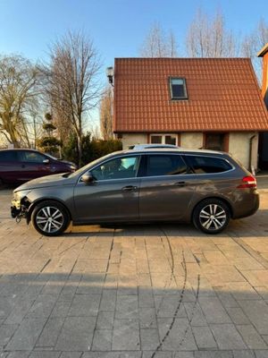Peugeot 308 T9 PureTech 130 Stop & Start Allure 2018