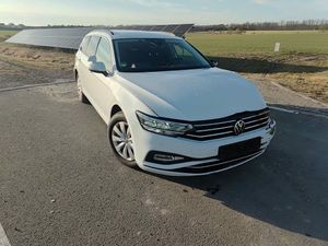 Volkswagen Passat B8 2.0 TDI SCR DSG 4Motion Business 2021