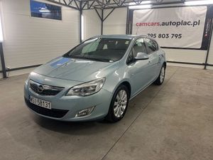 Opel Astra J 1.7 CDTI DPF Color Edition 2010
