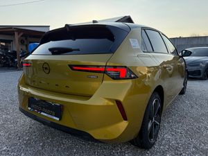 Opel Astra L 1.6 T Plug-in Hybrid GSe 2025