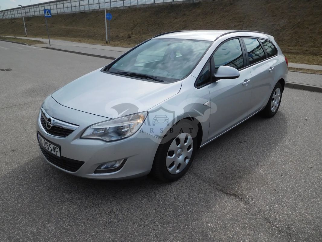 Opel Astra J 1.3 CDTI DPF ecoFLEX Selection 2011