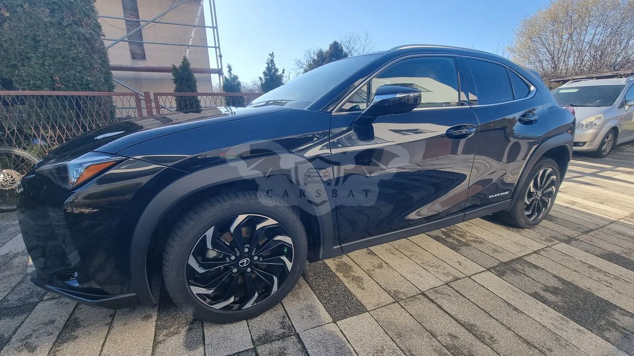 Lexus UX 300e 54.3 kWh Omotenashi 2WD 2022