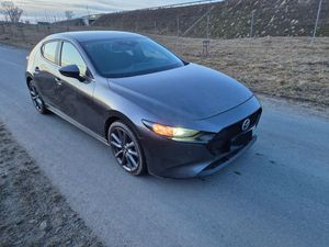 Mazda 3 IV 2019