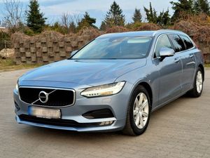 Volvo V90 D3 Geartronic Momentum 2017