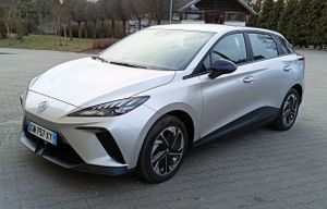 MG MG4 Luxury 64 kWh 2023