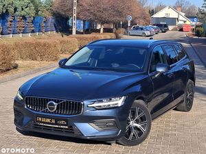 Volvo V60 II B4 D Geartronic Momentum Pro 2022