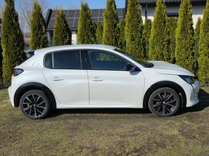 Peugeot 208 II BlueHDi 100 GT 2021