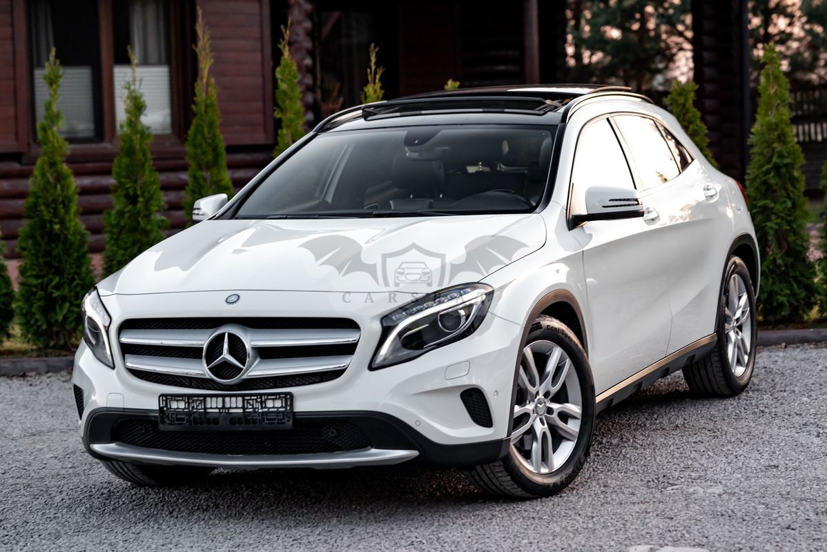 Mercedes-Benz GLA 250 4-Matic 2015