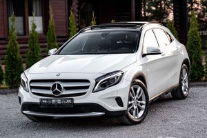 Mercedes-Benz GLA 250 4-Matic 2015