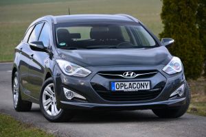 Hyundai i40 Kombi blue 1.6 Family+ 2012