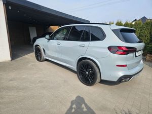 BMW X5 G05 2023