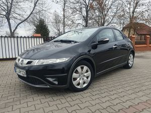 Honda Civic VIII 1.4 i-VTEC Comfort 2010