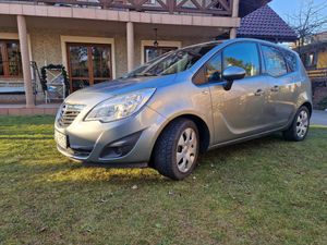 Opel Meriva II 1.4 T Essentia 2010