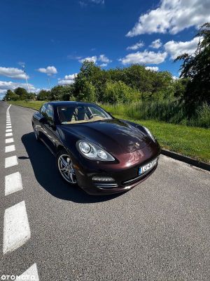 Porsche Panamera 4 2012