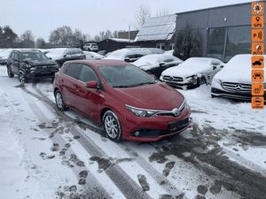Toyota Auris II Hybrid 135 Comfort 2015