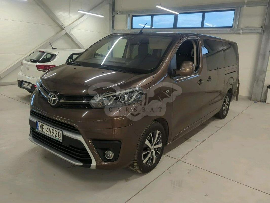 Toyota ProAce 2.0 D4-D Long Family 2021