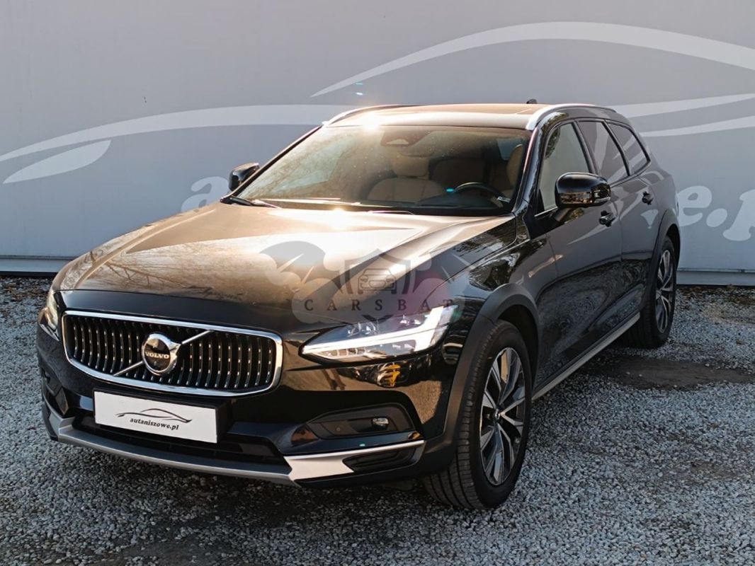 Volvo V90 2023