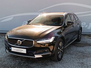 Volvo V90 2023