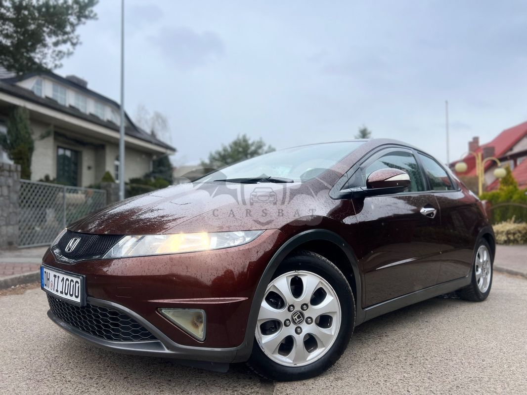 Honda Civic VIII 1.4 i-VTEC i-SHIFT Comfort 2011