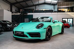 Porsche 911 992 Carrera 4 GTS 2023