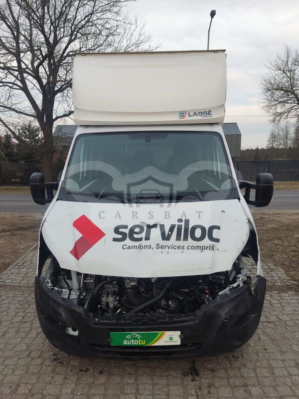 Nissan NV400 2024