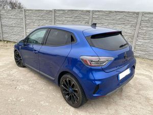 Renault Clio V 1.6 E-TECH Full Hybrid 145 Esprit Alpine 2024
