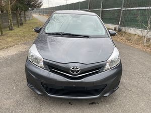 Toyota Yaris III 2013