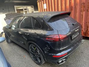 Porsche Cayenne II S E-Hybrid 2016
