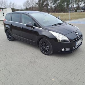 Peugeot 5008 I e-HDI FAP 110 EGS6 Stop&Start Active 2012