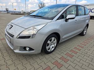 Peugeot 5008 I 1.6 HDi Business Line 2012