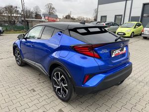 Toyota C-HR 1.8 Hybrid Neon Lime powered by JBL 2021