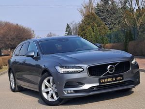 Volvo V90 D4 Geartronic Momentum 2017