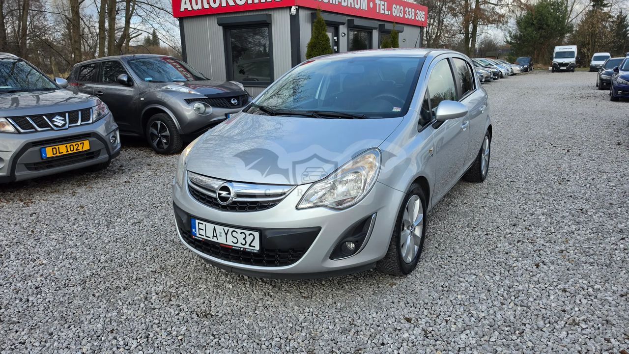 Opel Corsa D 1.2 16V (ecoFLEX) Innovation 2012