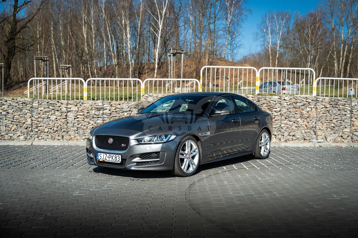 Jaguar XE 2.0 D R-Sport 2015