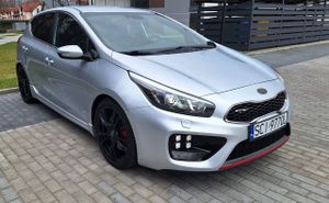 Kia Ceed II 1.6 T-GDI GT-Track 2016