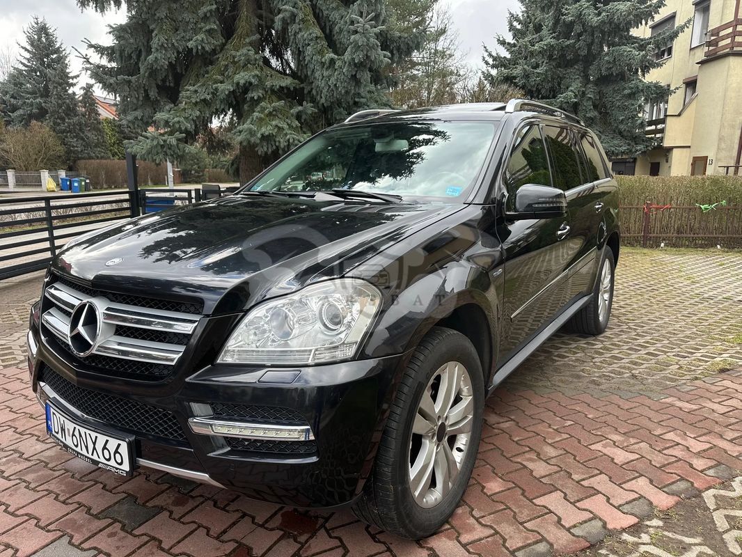 Mercedes-Benz GL X164 350 CDI DPF 4Matic BlueEFFICIENCY 7G-TRONIC 2011